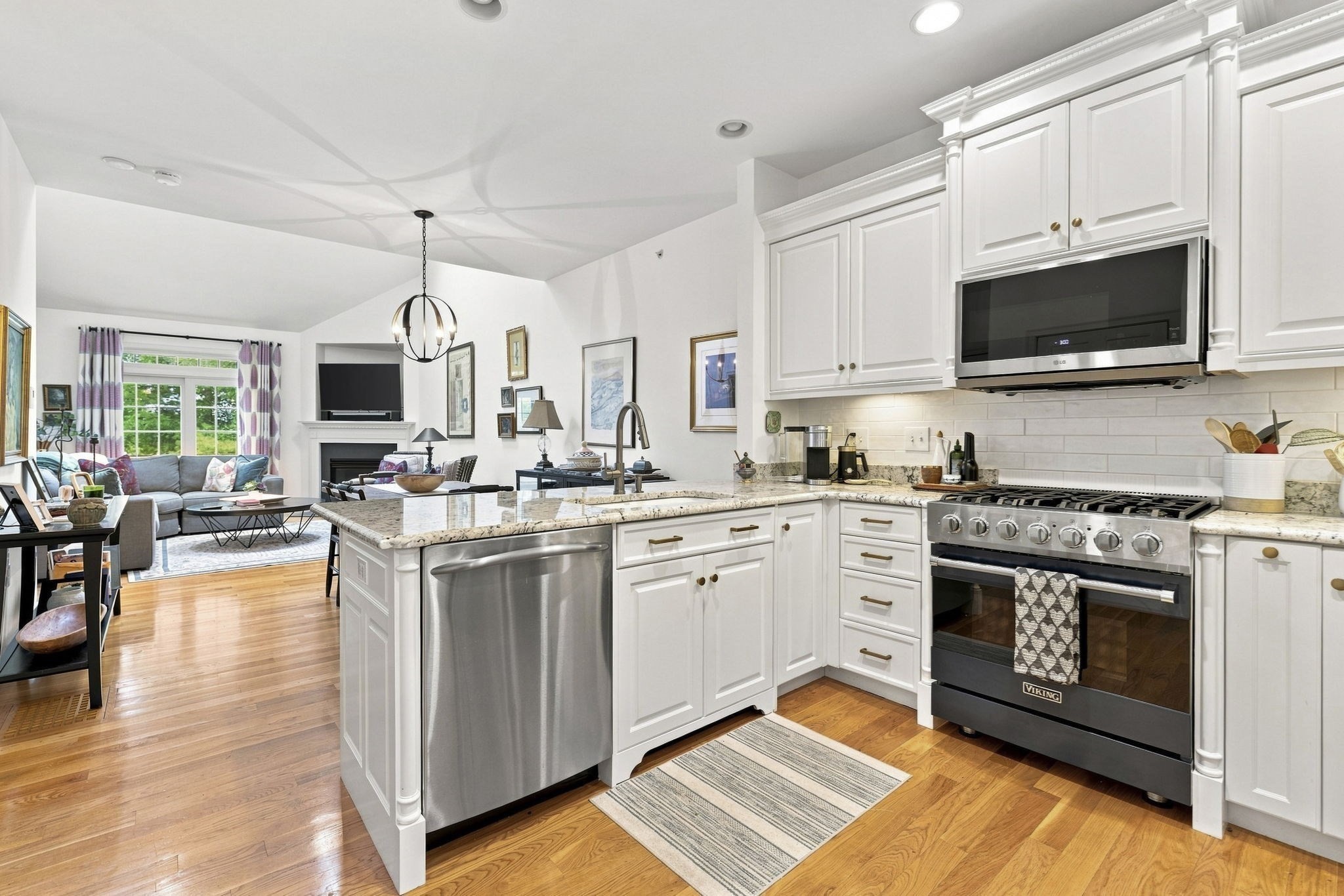 900 Lynnfield Street # 6 Property Photo 1