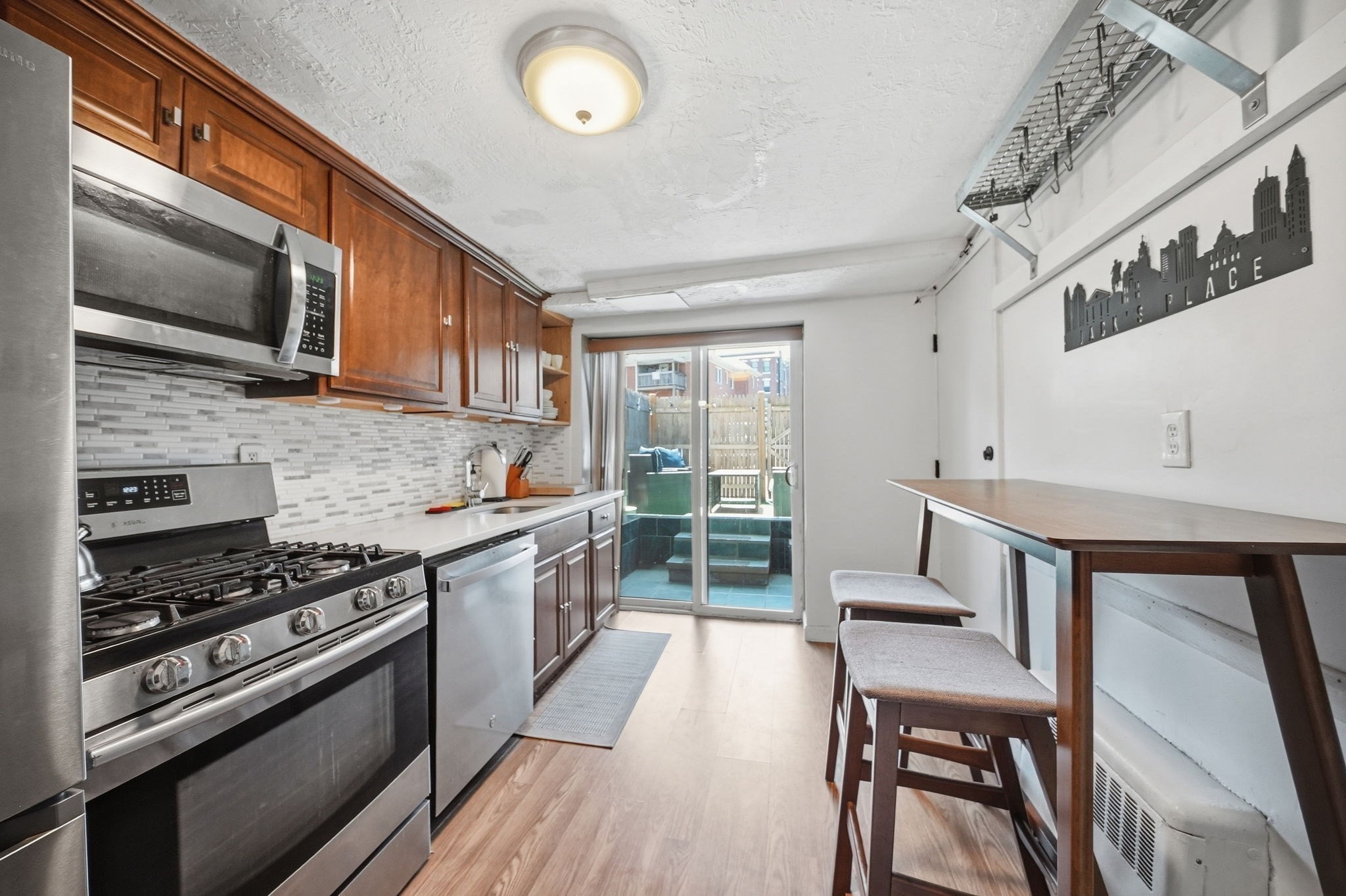1722-1726 Commonwealth Ave. # 1 Property Photo 5