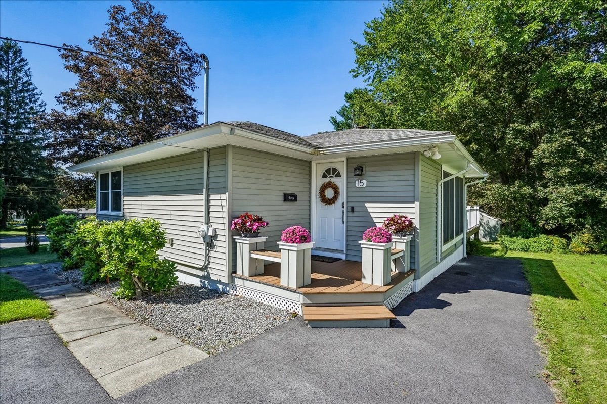 15 Brookman Street Property Photo 3