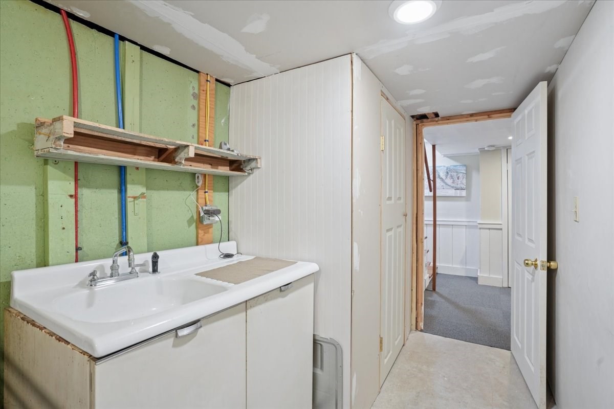 15 Brookman Street Property Photo 33