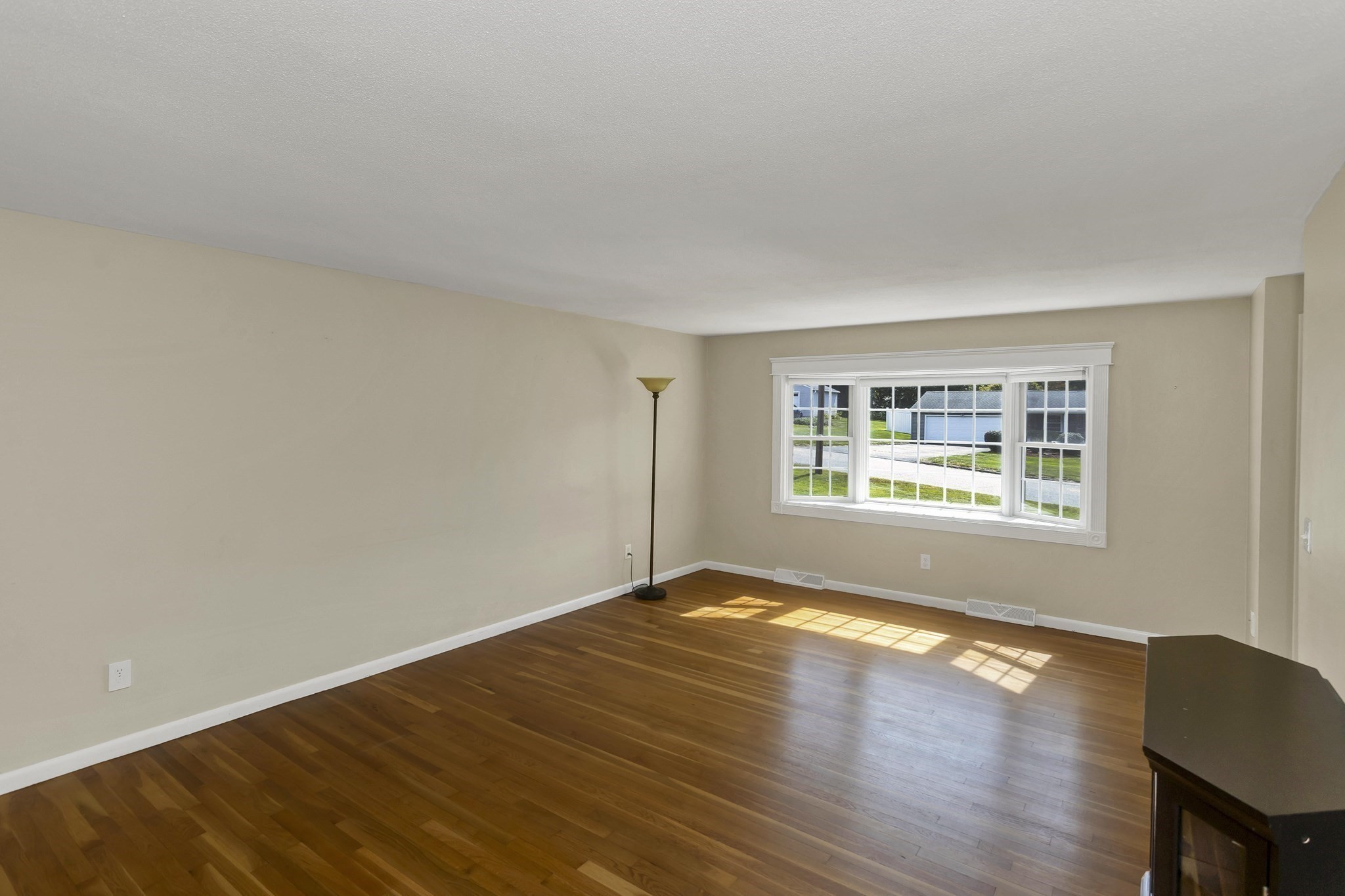 14 Echo Valley Dr Property Photo 5