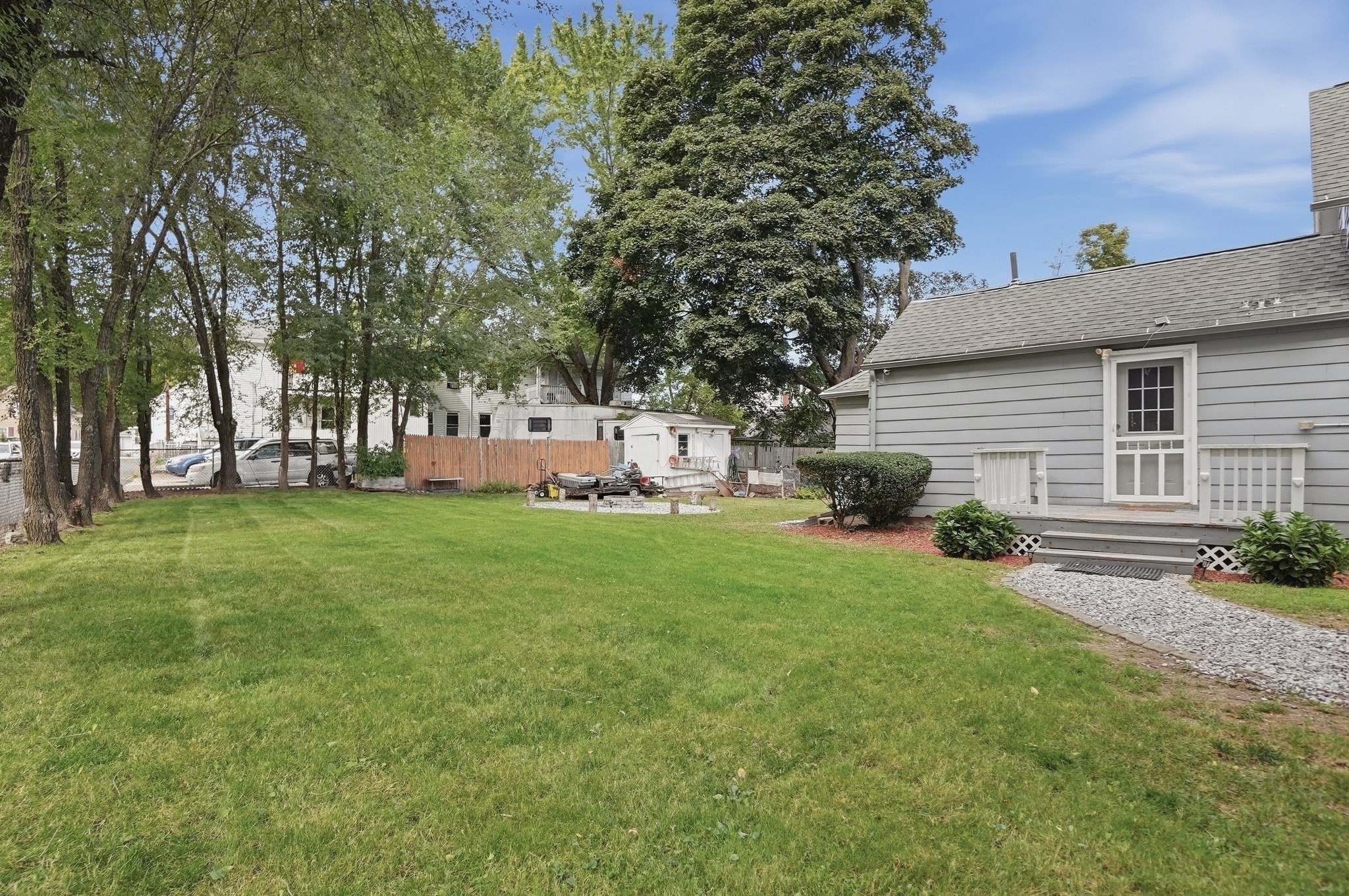99 Crystal Street Property Photo 27