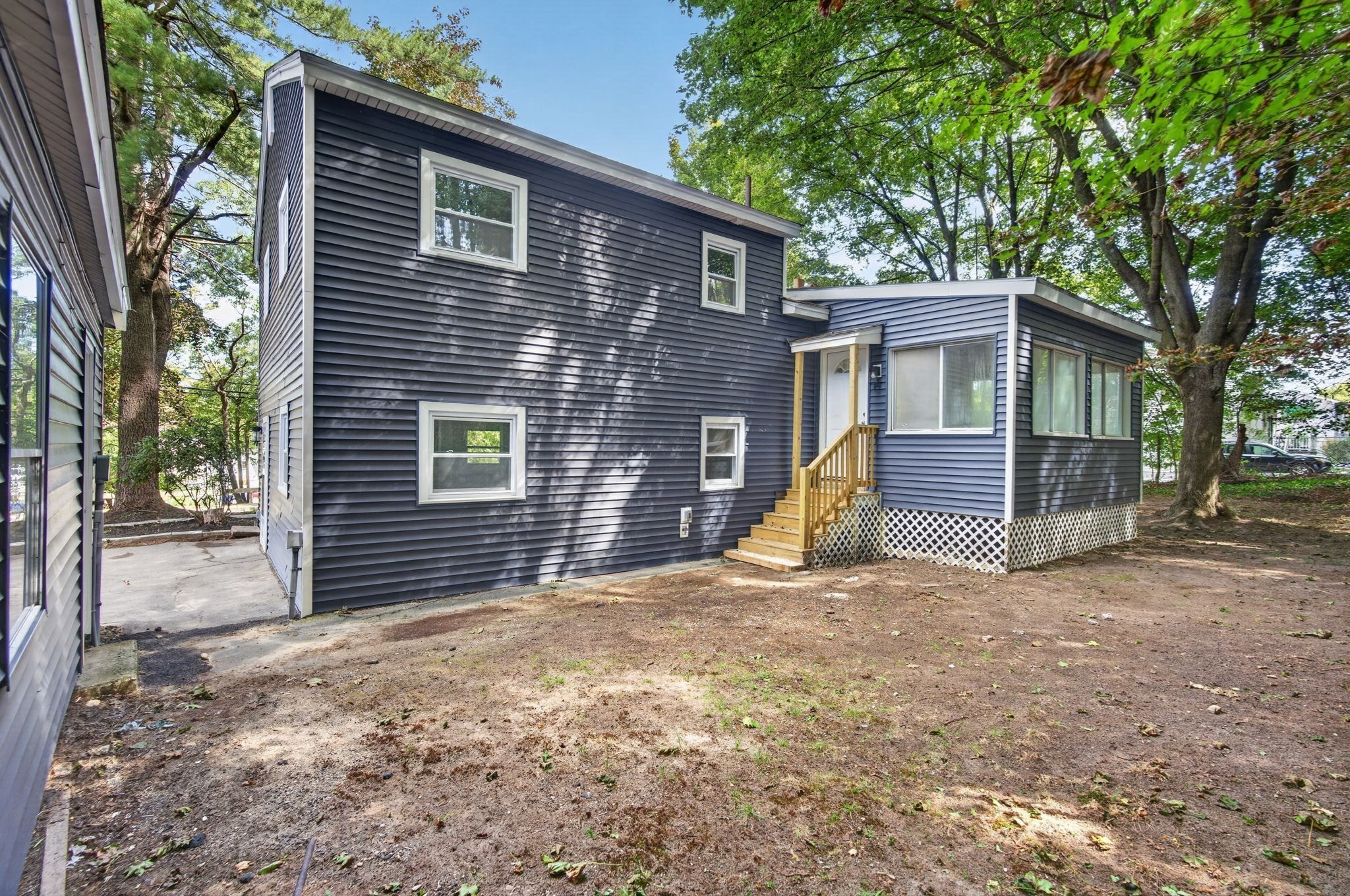 251 Winn St Property Photo 33