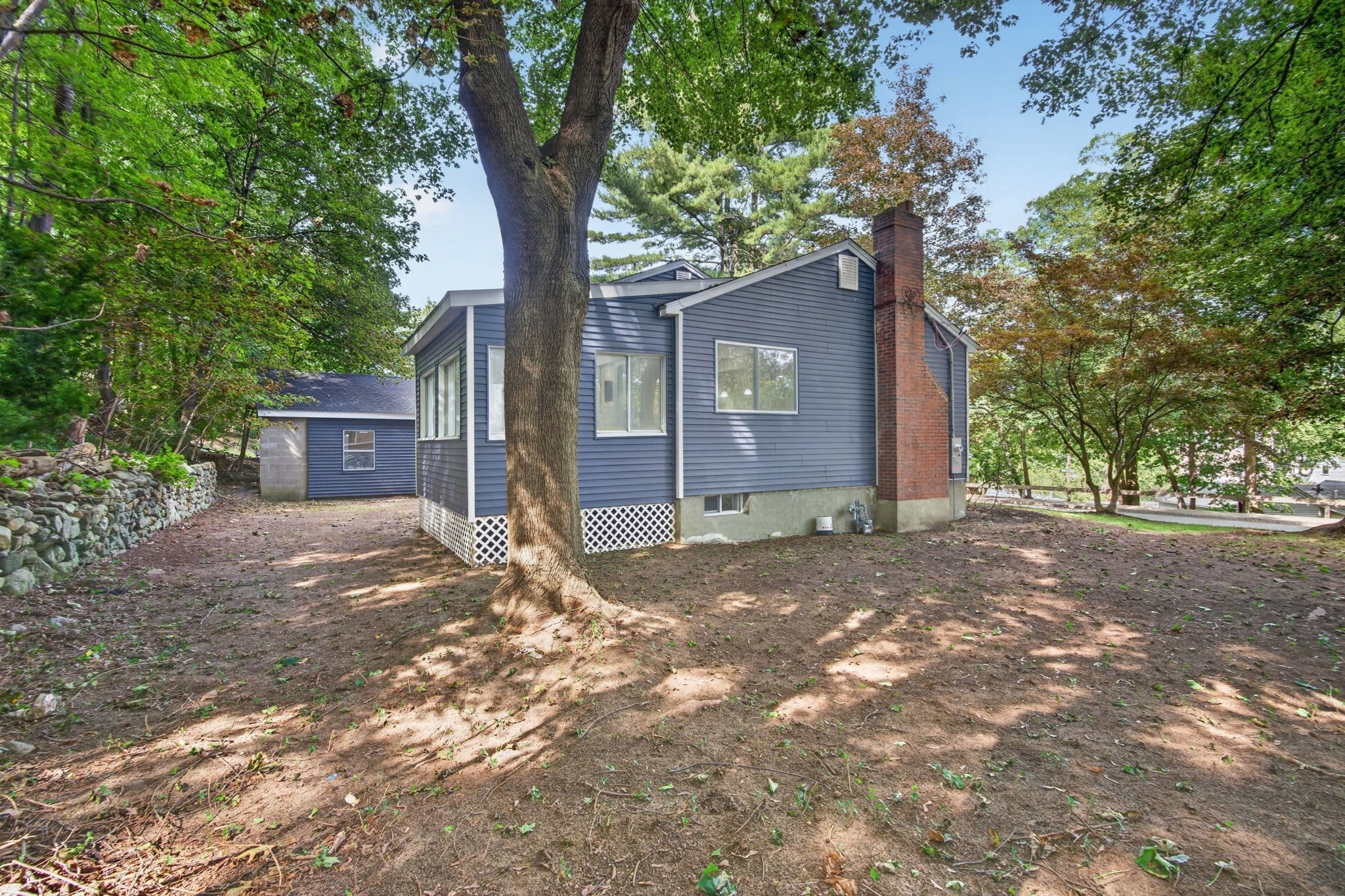 251 Winn St Property Photo 34