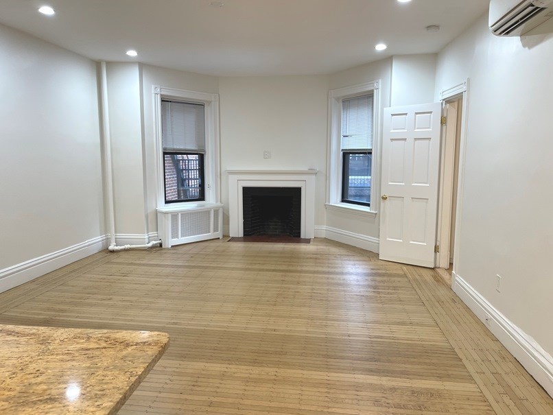 174 Newbury Street # 4 Property Photo 8