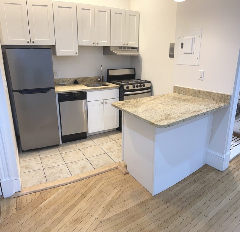 174 Newbury Street # 4 Property Photo 10