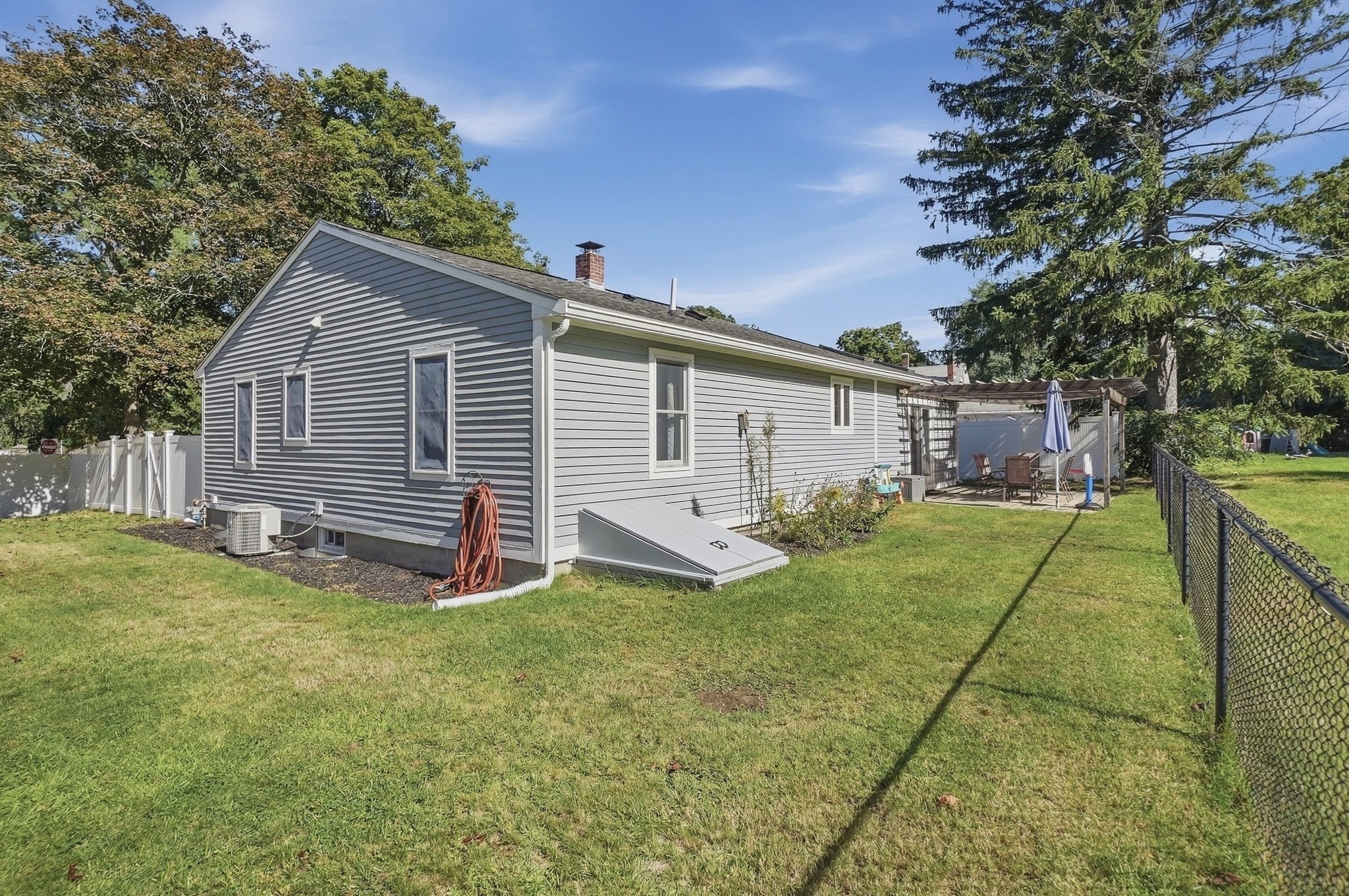 70 Brigham Street Property Photo 26