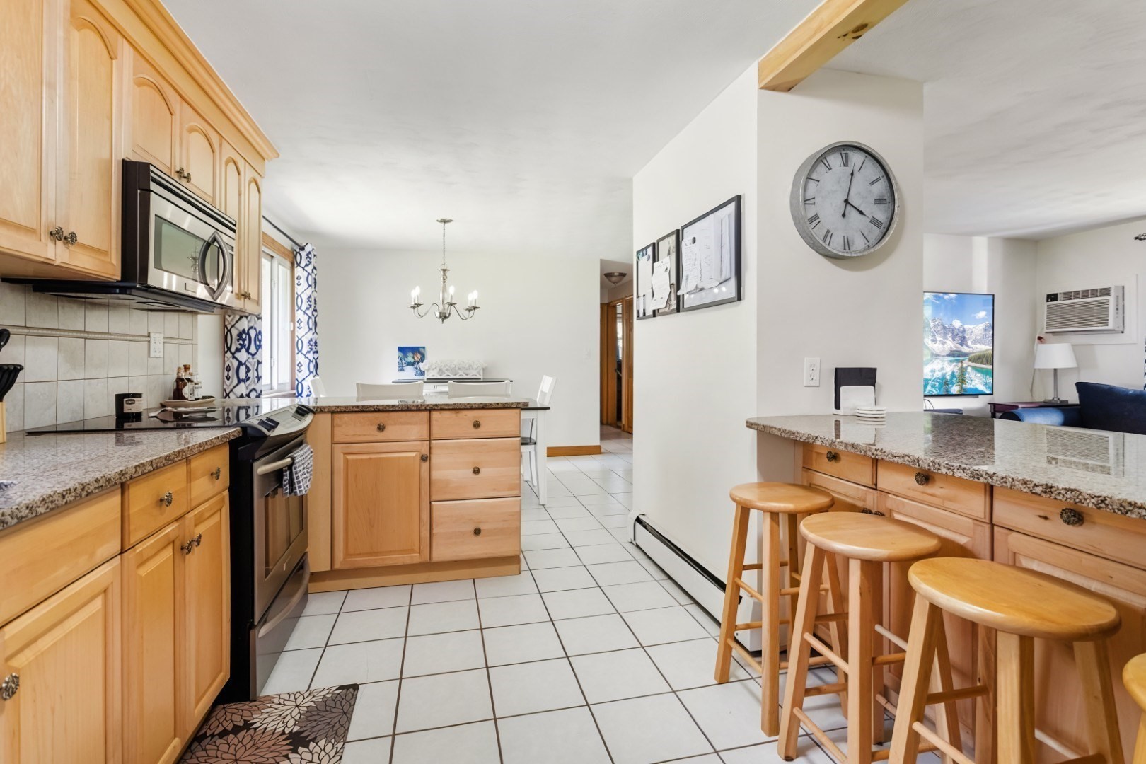 19 Amherst Road Property Photo 5