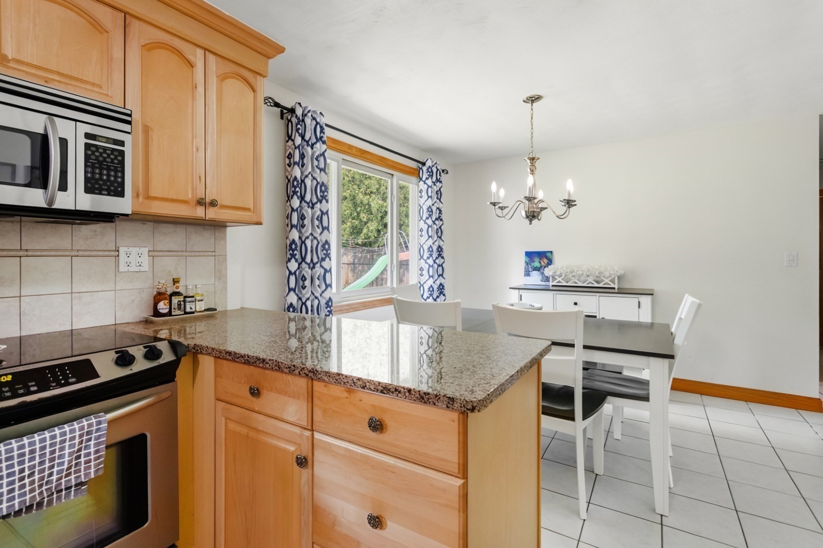 19 Amherst Road Property Photo 6