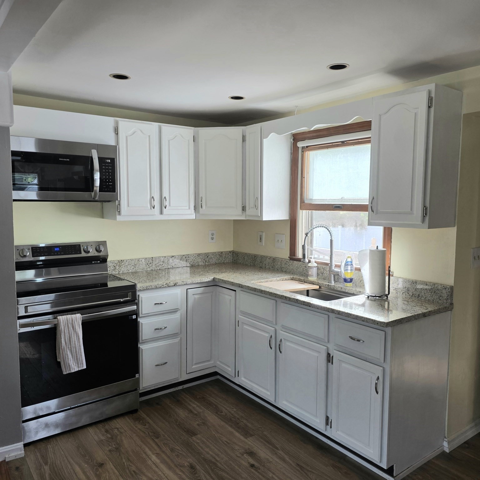 55 Rindone Street Property Photo 4