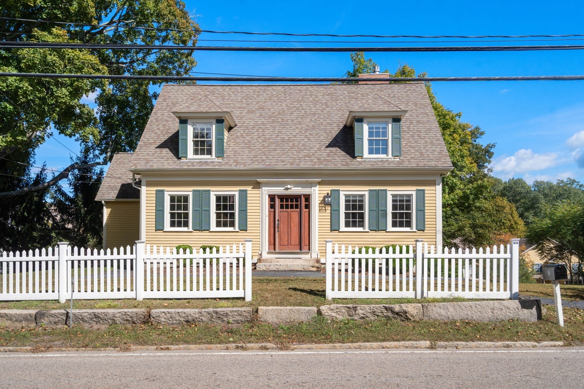 5 South Main St. # 5 Property Photo 1