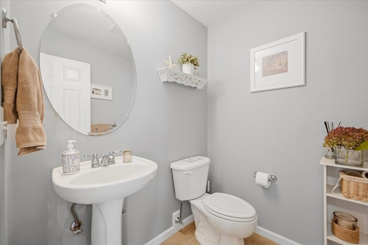 15 Garden Ter Property Photo 14
