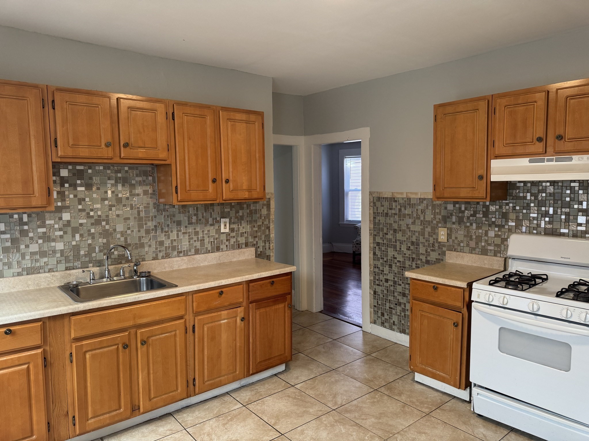 42 Draper Street # 2 Property Photo 1