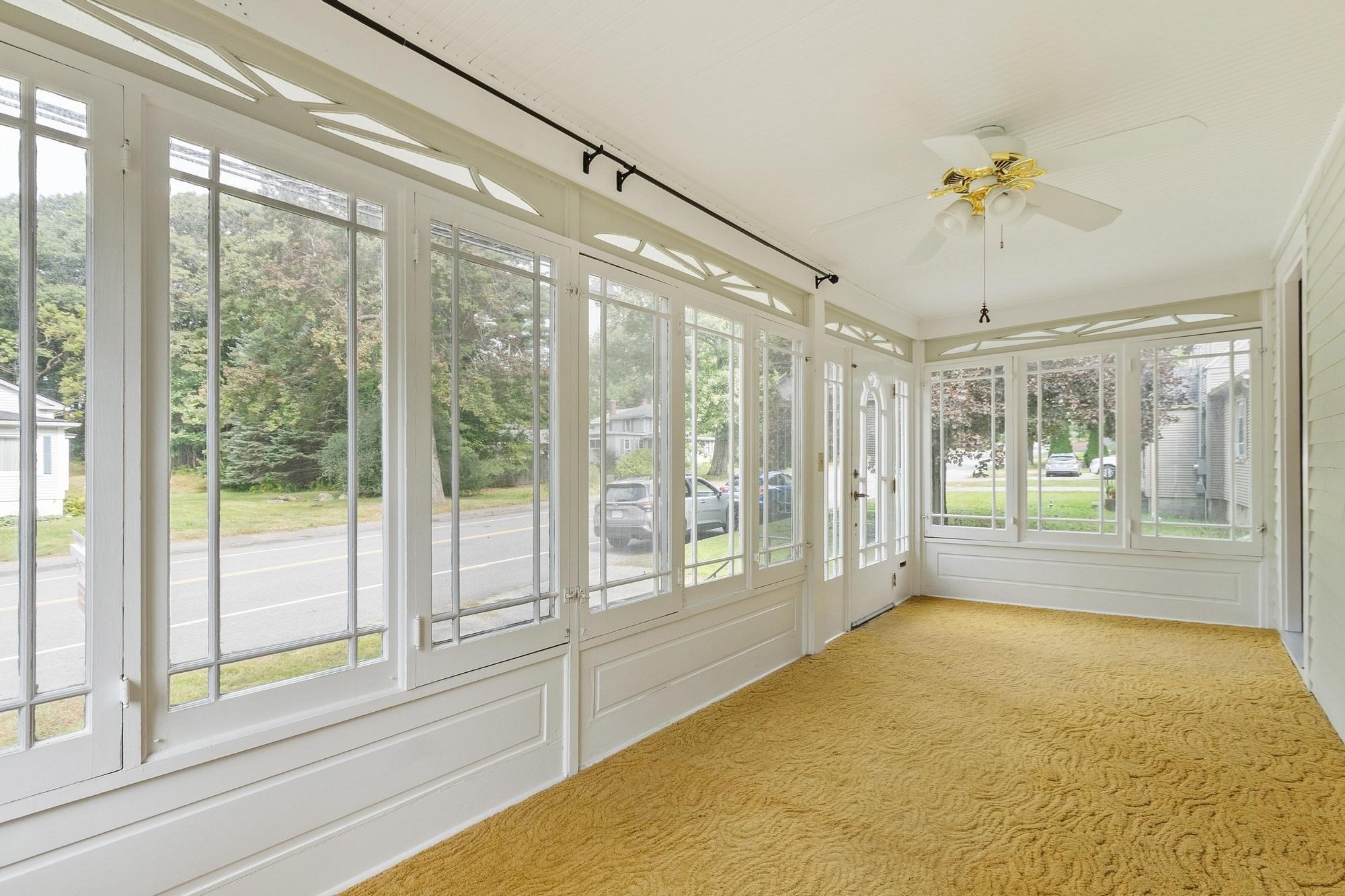 323 Pearl St Property Photo 5
