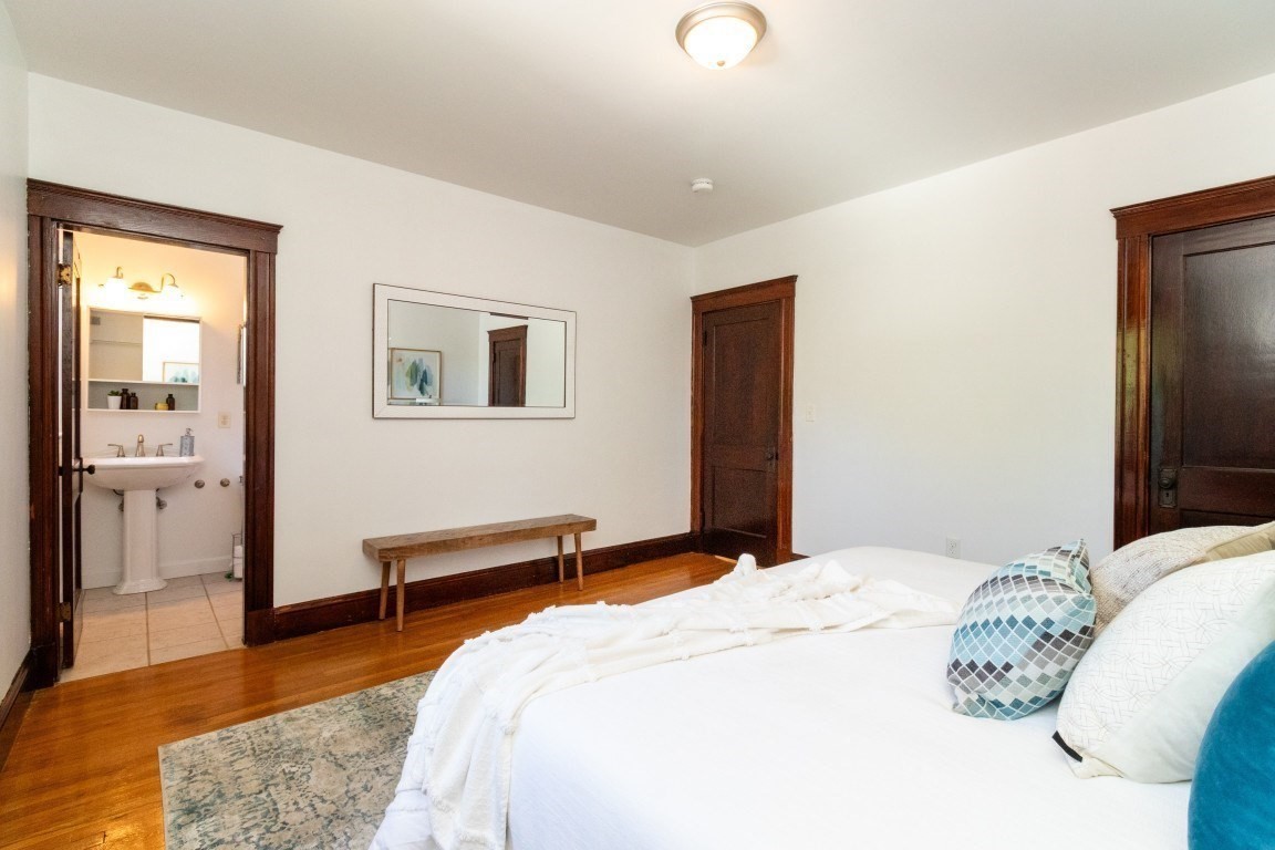 37 Cedrus Ave # 37 Property Photo 18