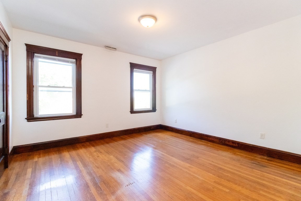 37 Cedrus Ave # 37 Property Photo 19
