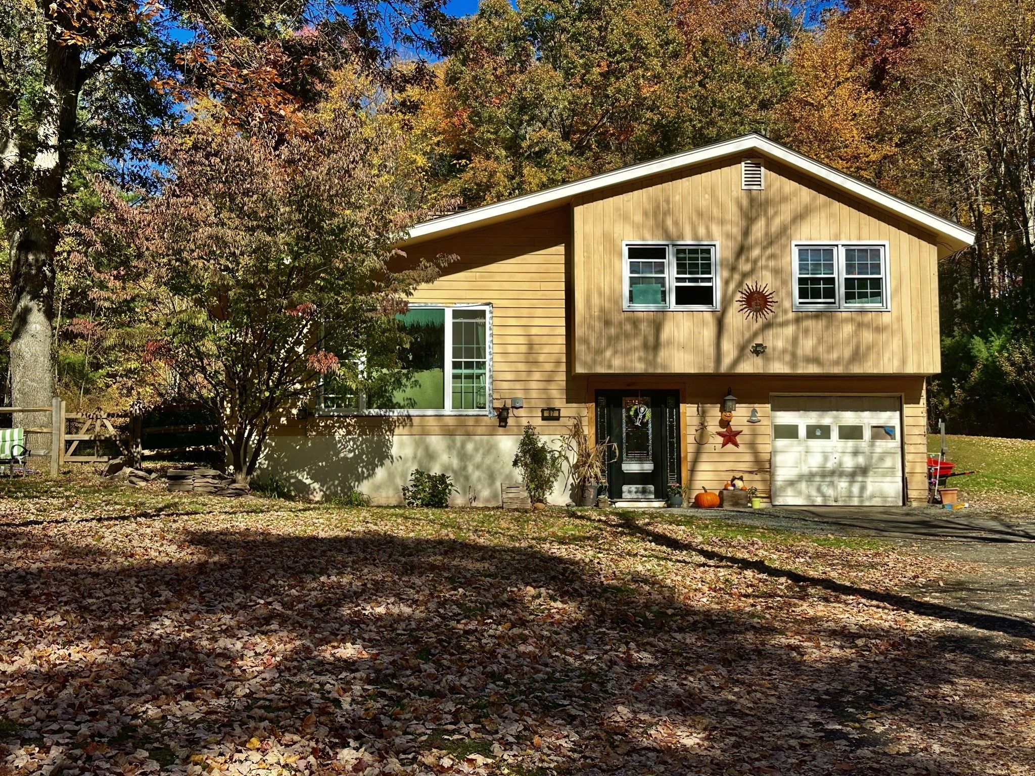 87 Bayberry Lane Property Photo 1