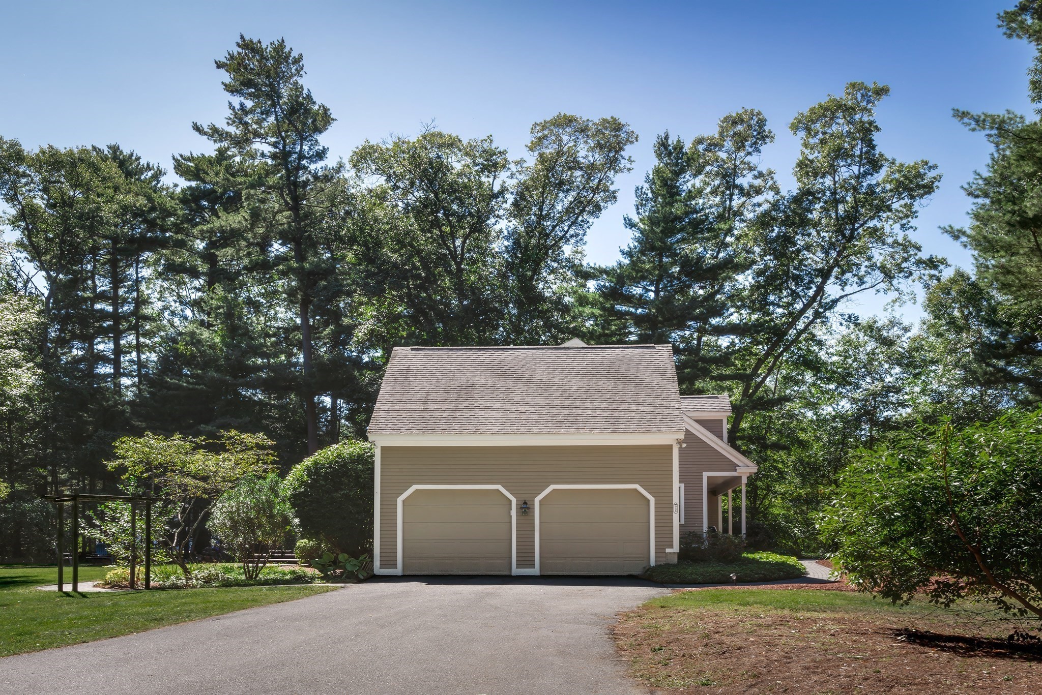 22 Pineswamp Rd Property Photo 3