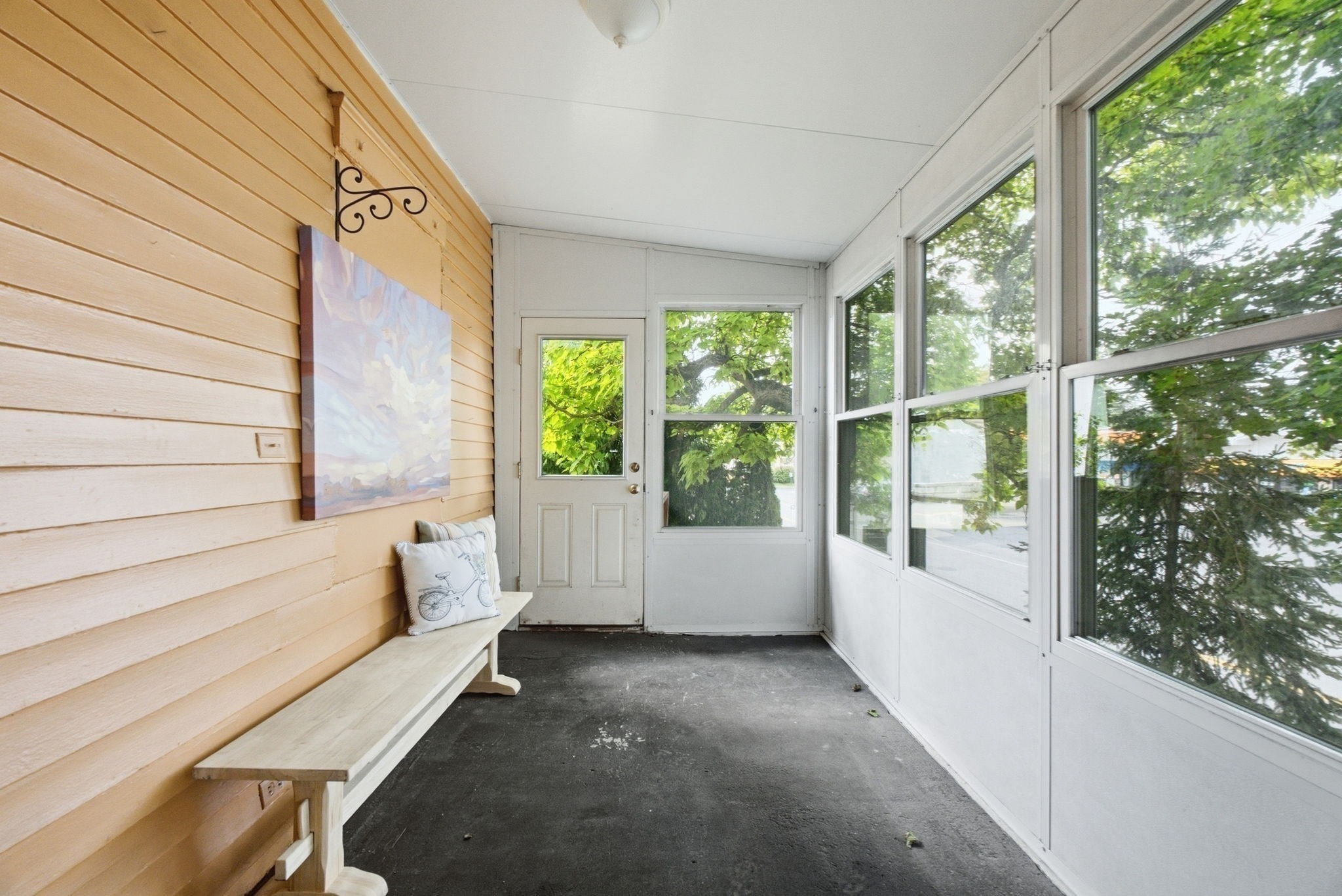 33 Park St Property Photo 25