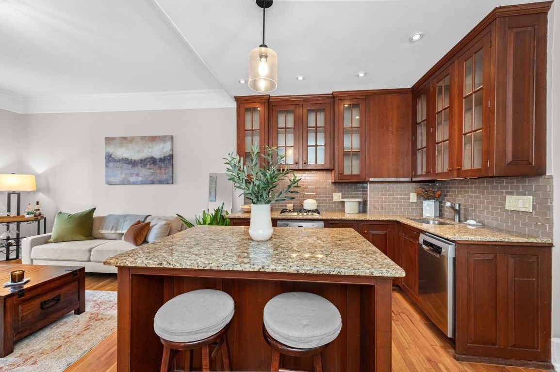 400 Marlborough St # 9 Property Photo 5