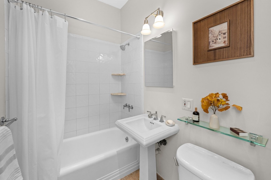 400 Marlborough St # 9 Property Photo 10