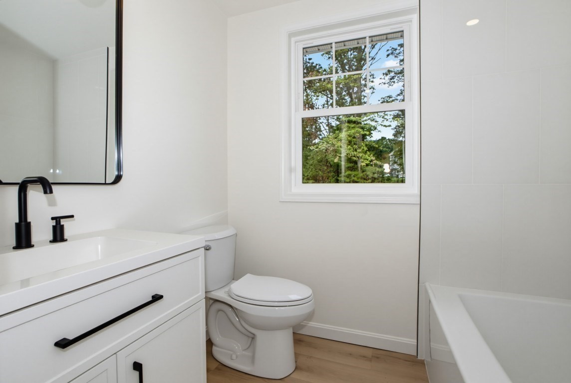 33 Cheryl Ln Property Photo 15