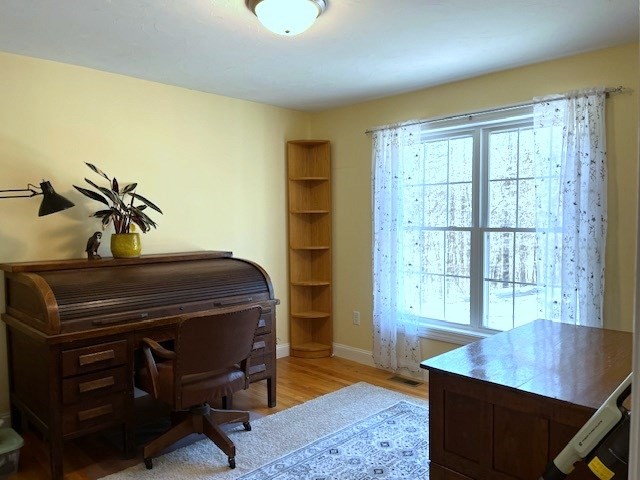429/a Winthrop Property Photo 11