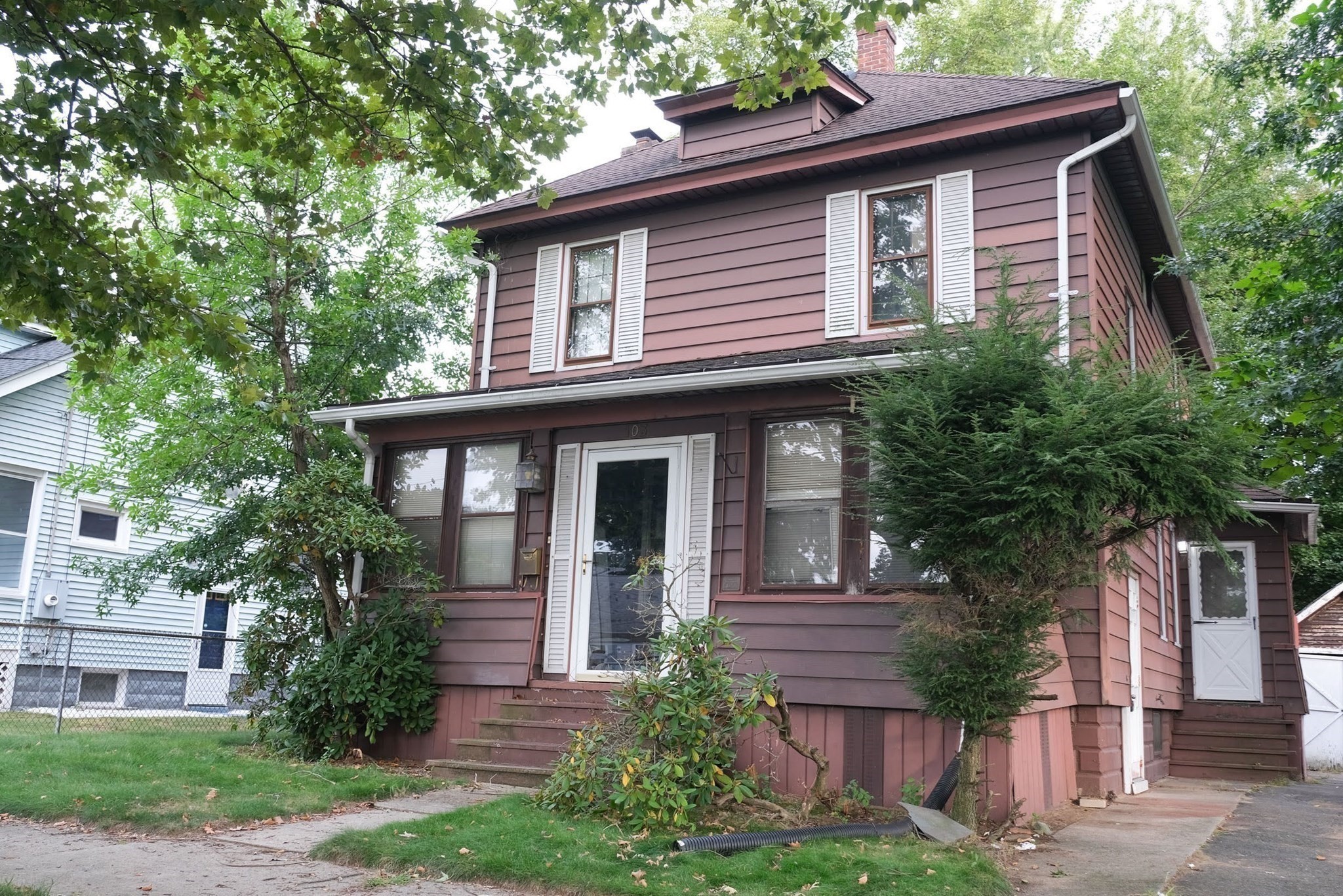 103 Farnsworth St Property Photo 1