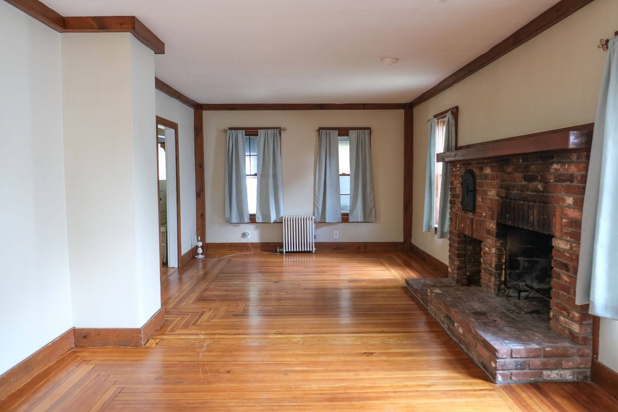 103 Farnsworth St Property Photo 8