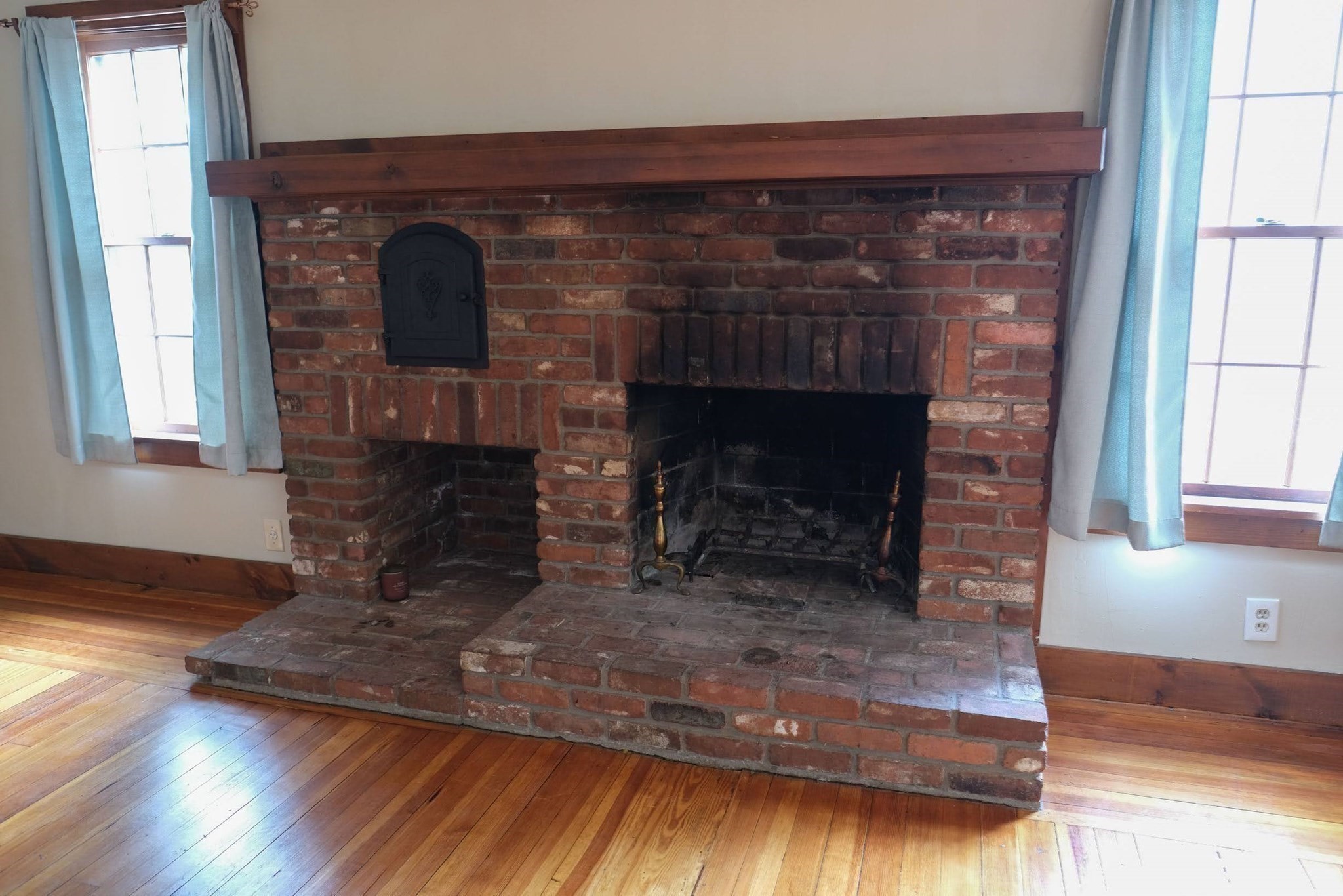 103 Farnsworth St Property Photo 10