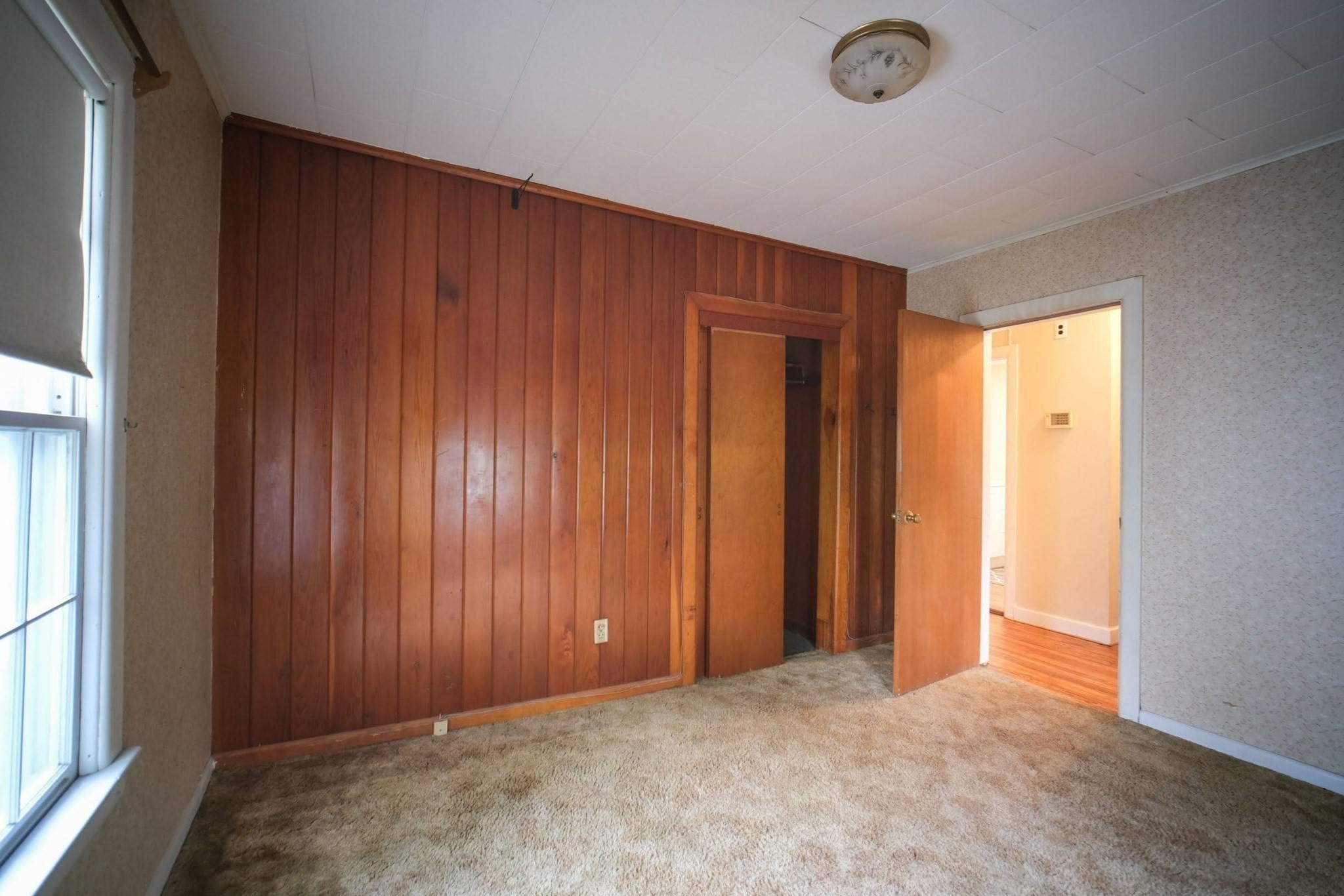 103 Farnsworth St Property Photo 17