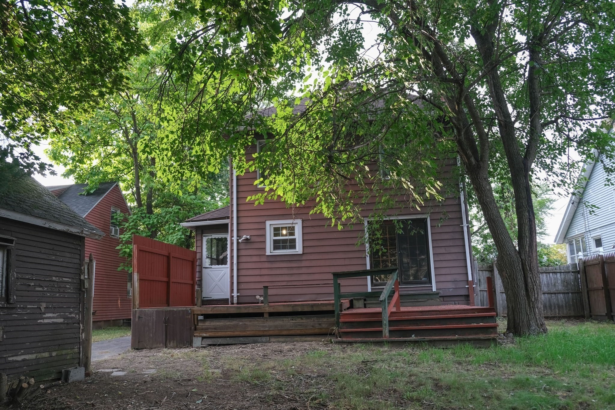 103 Farnsworth St Property Photo 22