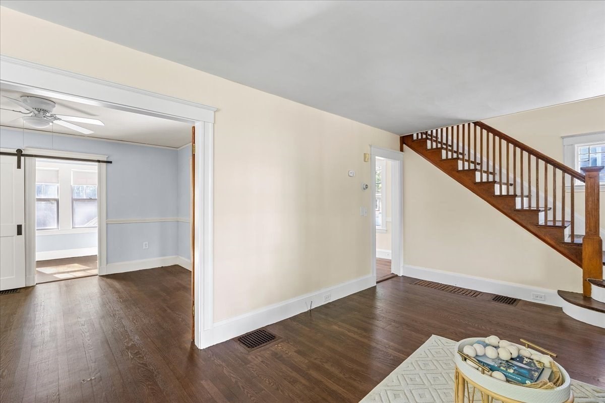 18 Fales Road Property Photo 6
