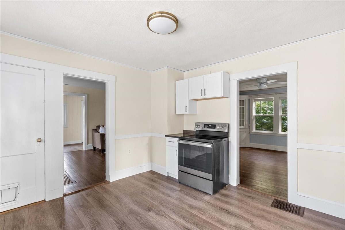 18 Fales Road Property Photo 16