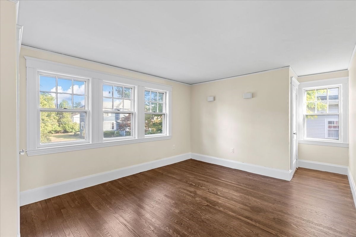 18 Fales Road Property Photo 24