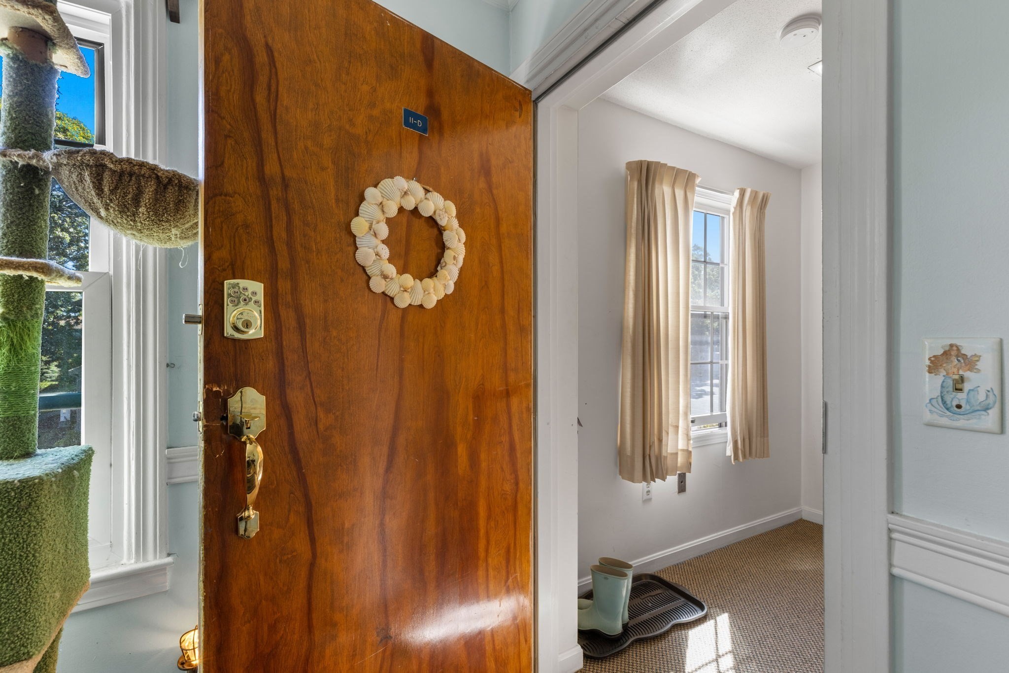 14 Harold St # 11d Property Photo 2