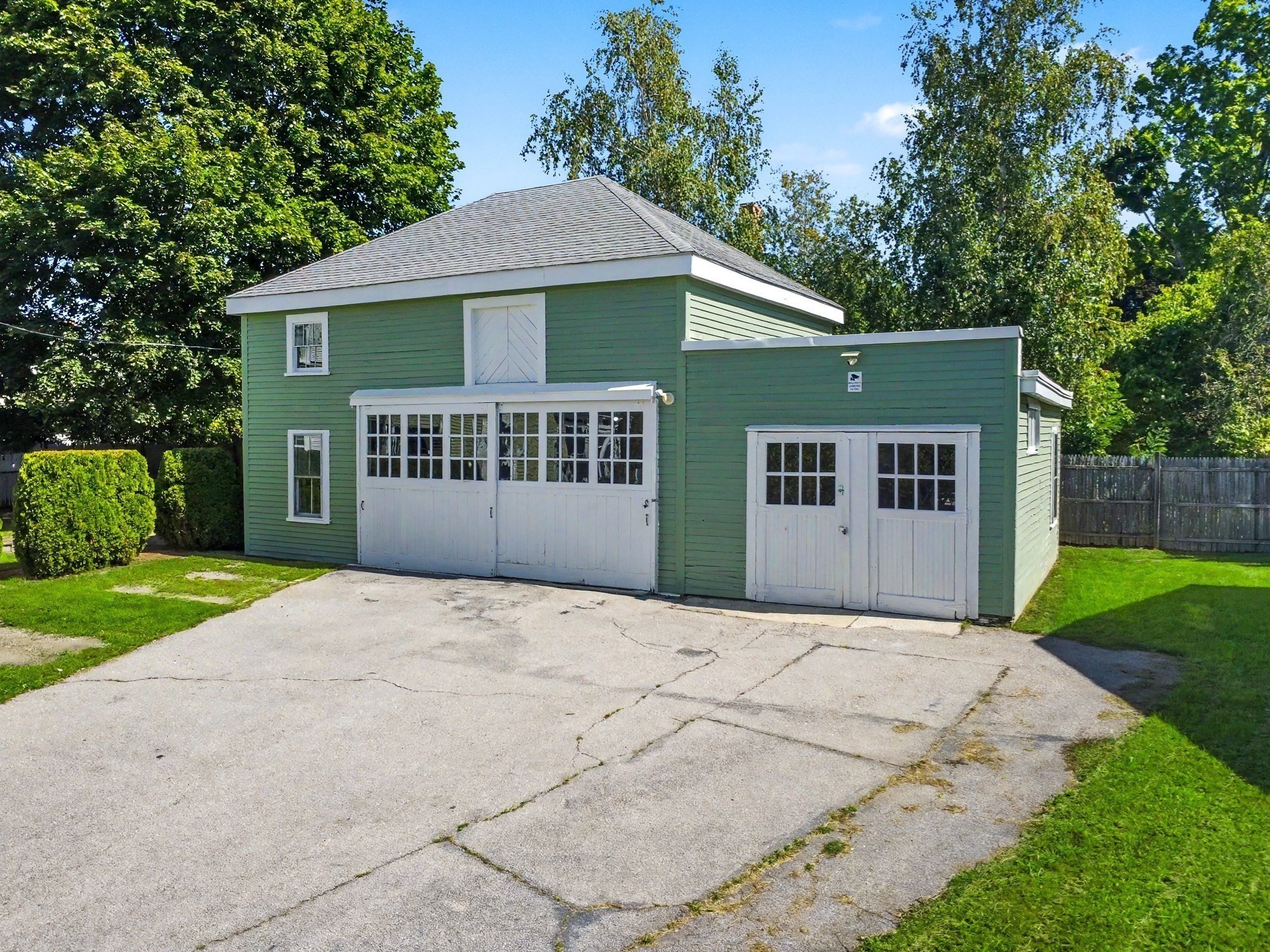33 Highland Avenue Property Photo 30