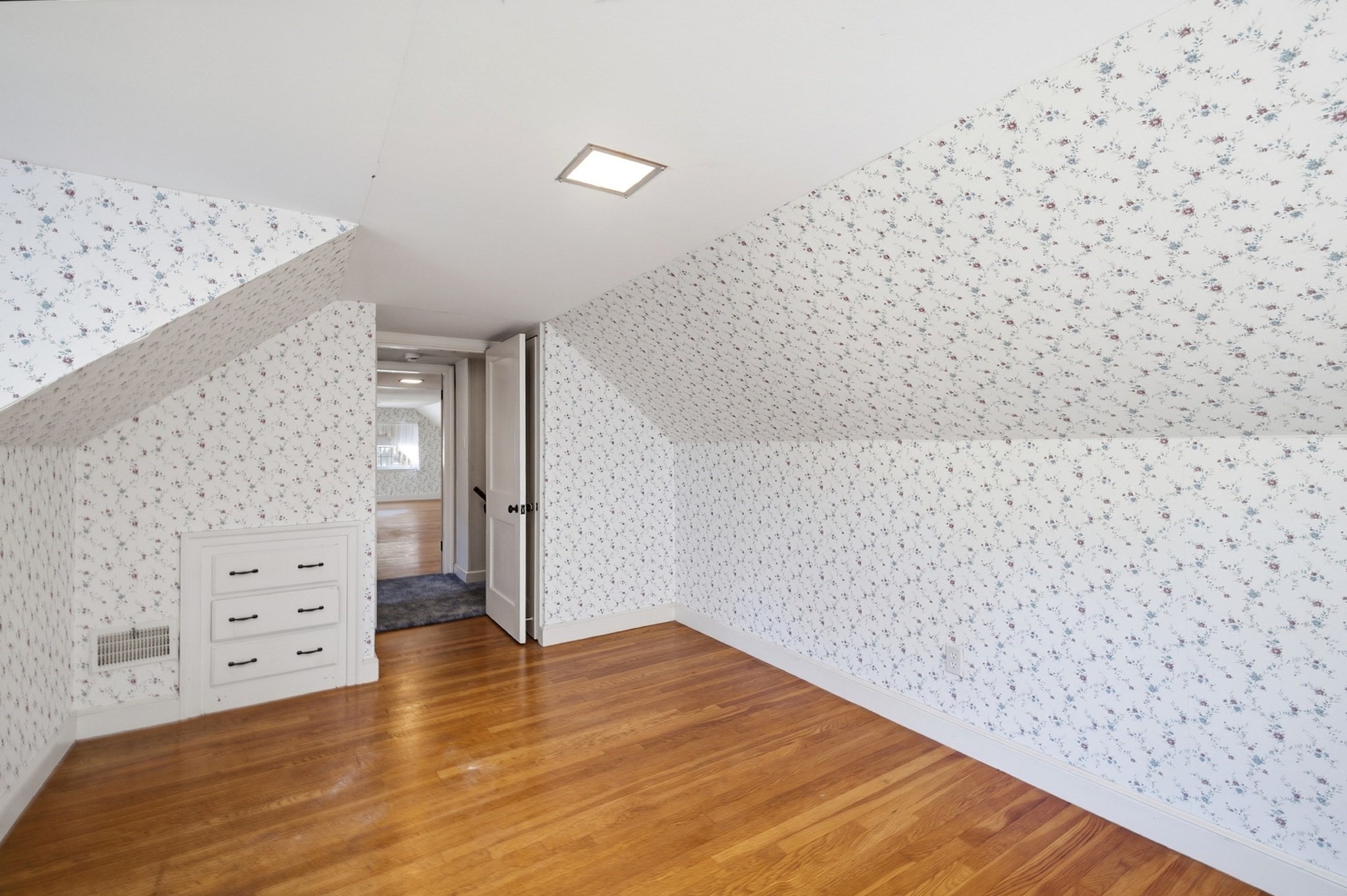 35 Forest Street Property Photo 25
