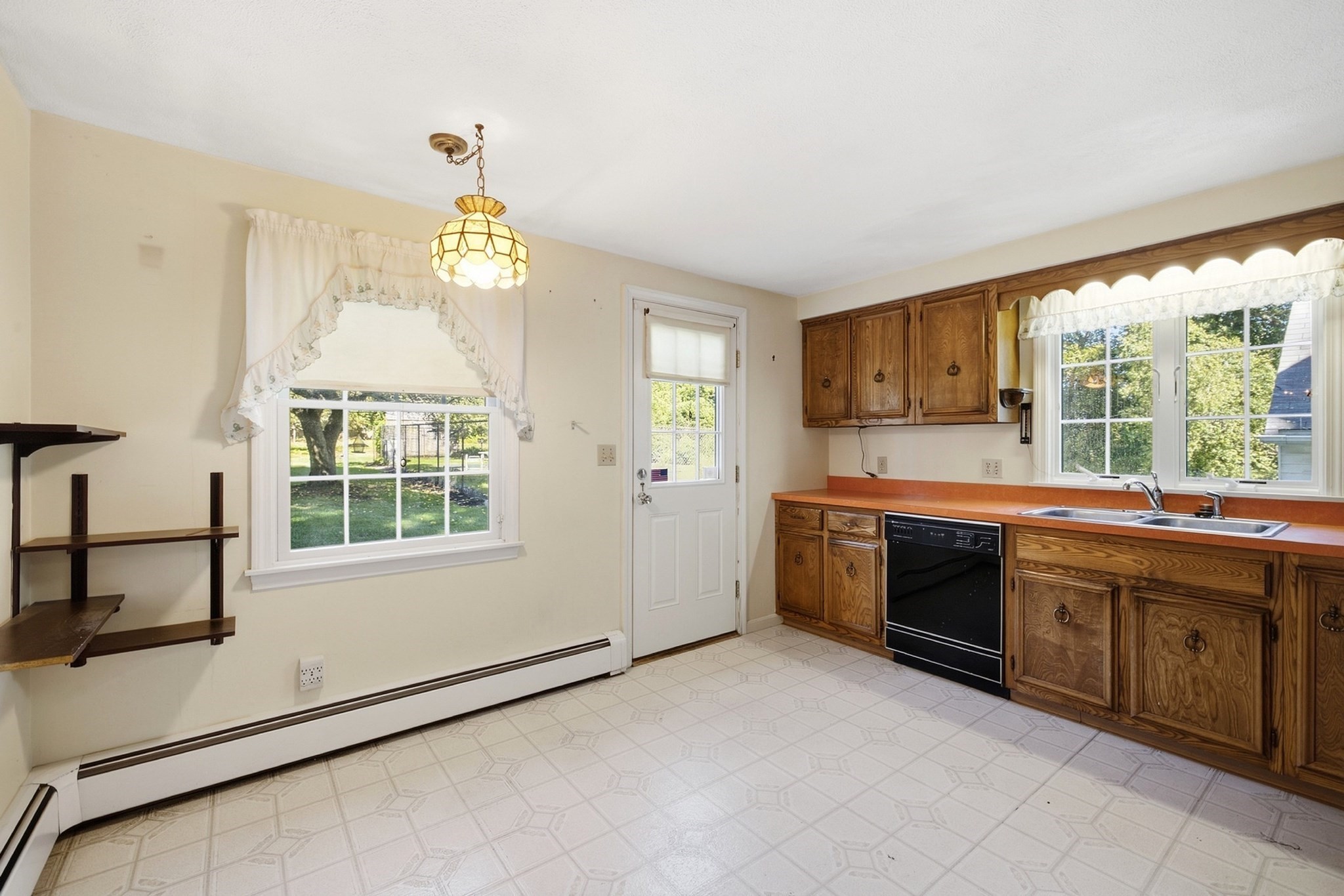 35 Forest Street Property Photo 31