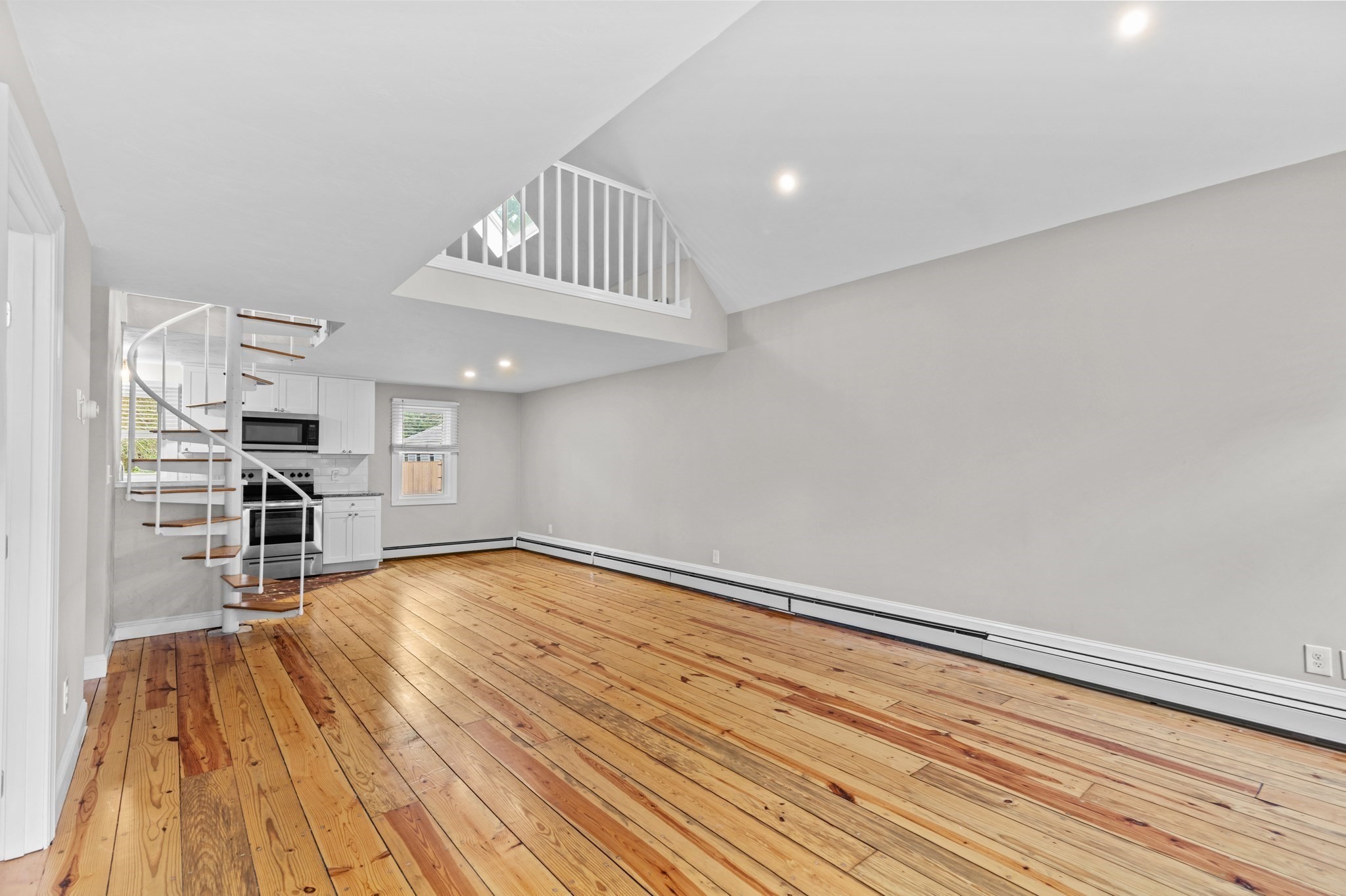 12 State Rd # 2e Property Photo 12