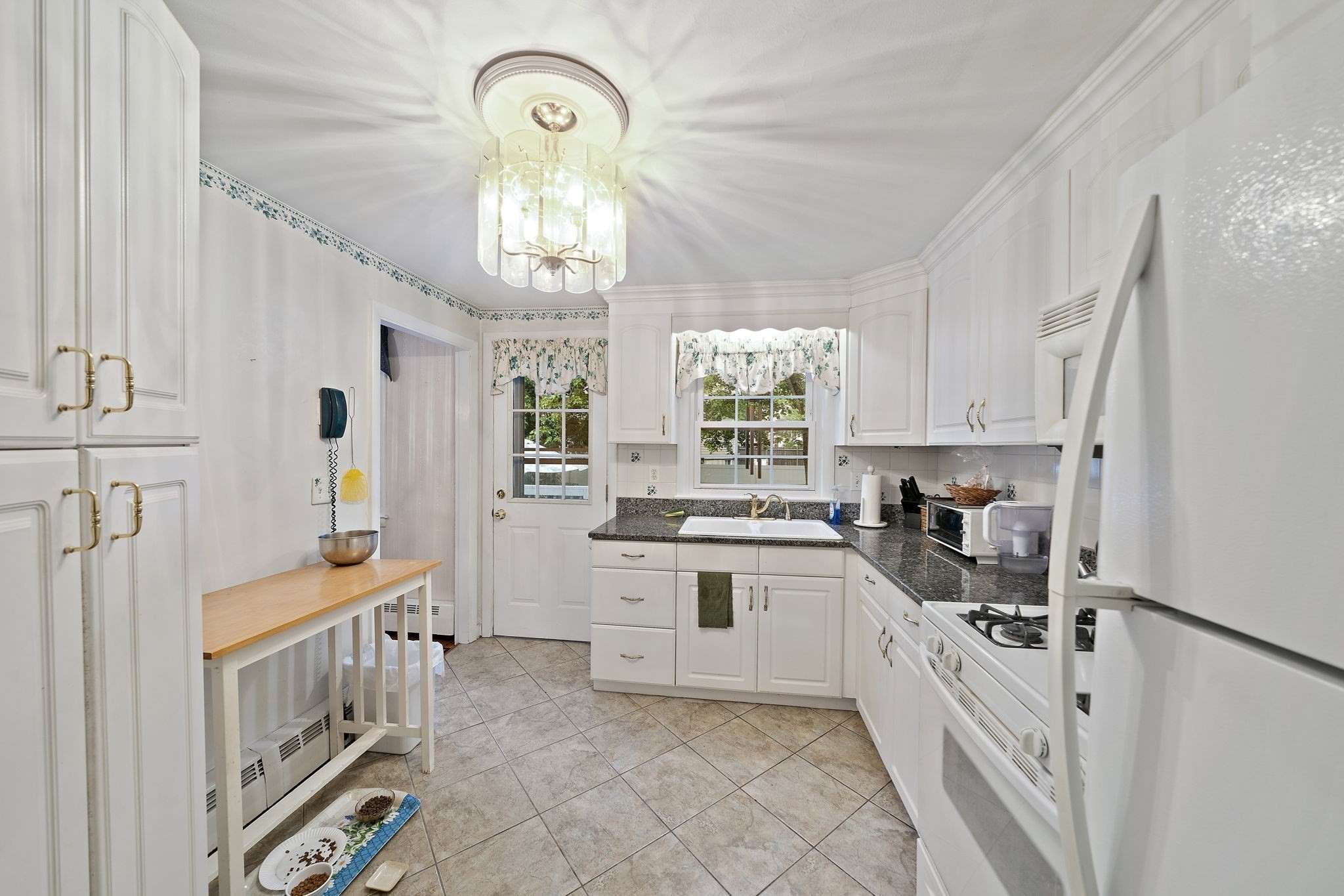 305 Mill Street Property Photo 8