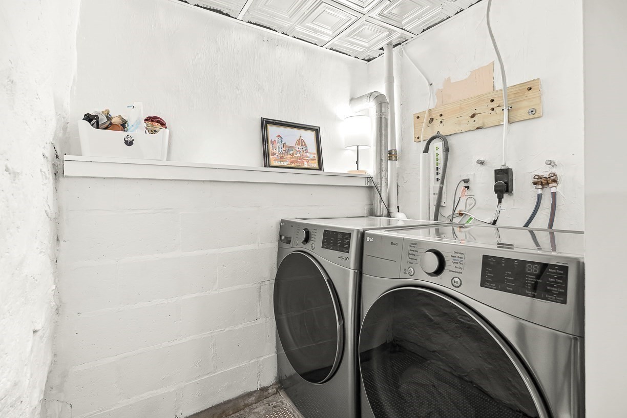 103 Newtonville Avenue Property Photo 12