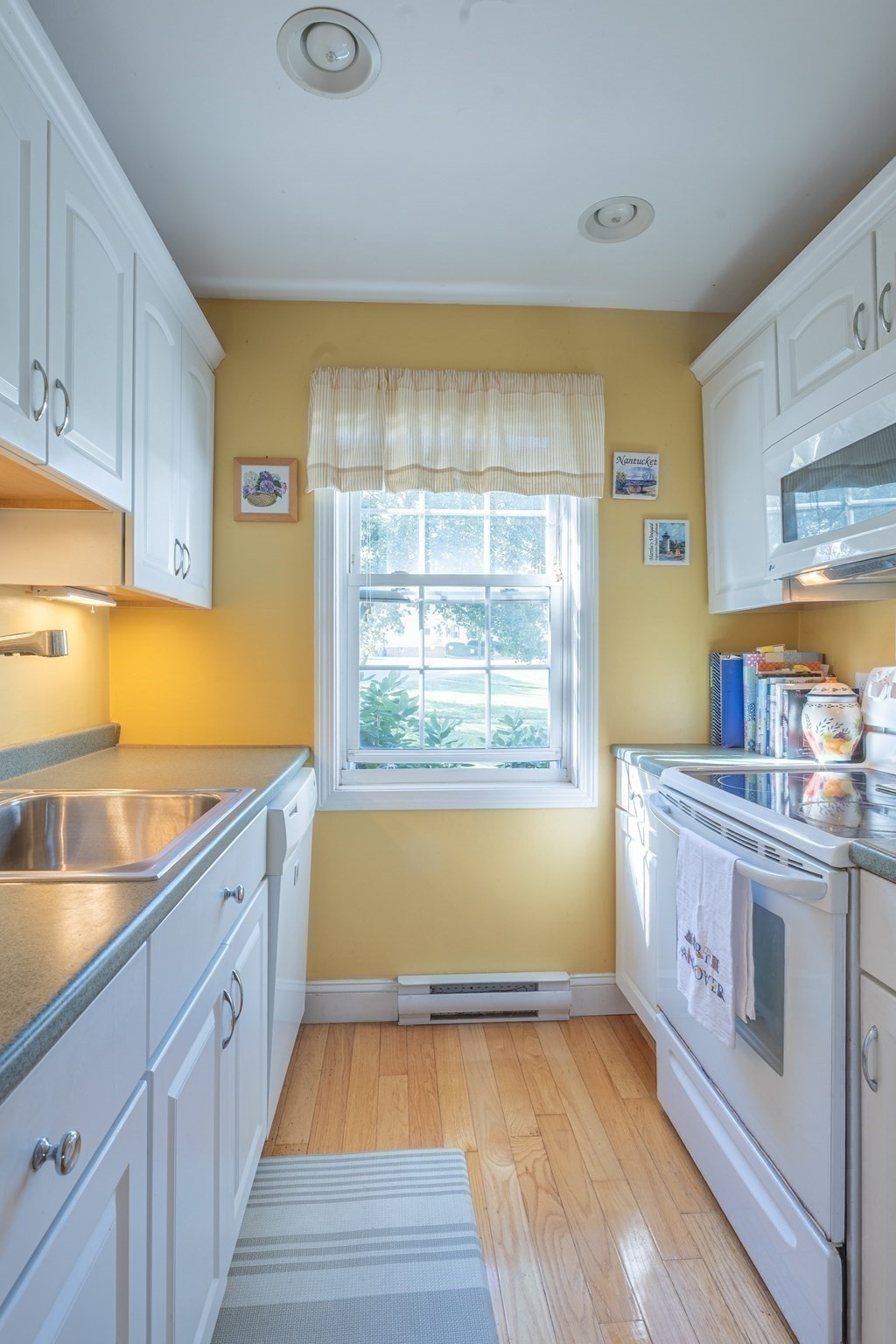 72 E Water St # 72 Property Photo 9