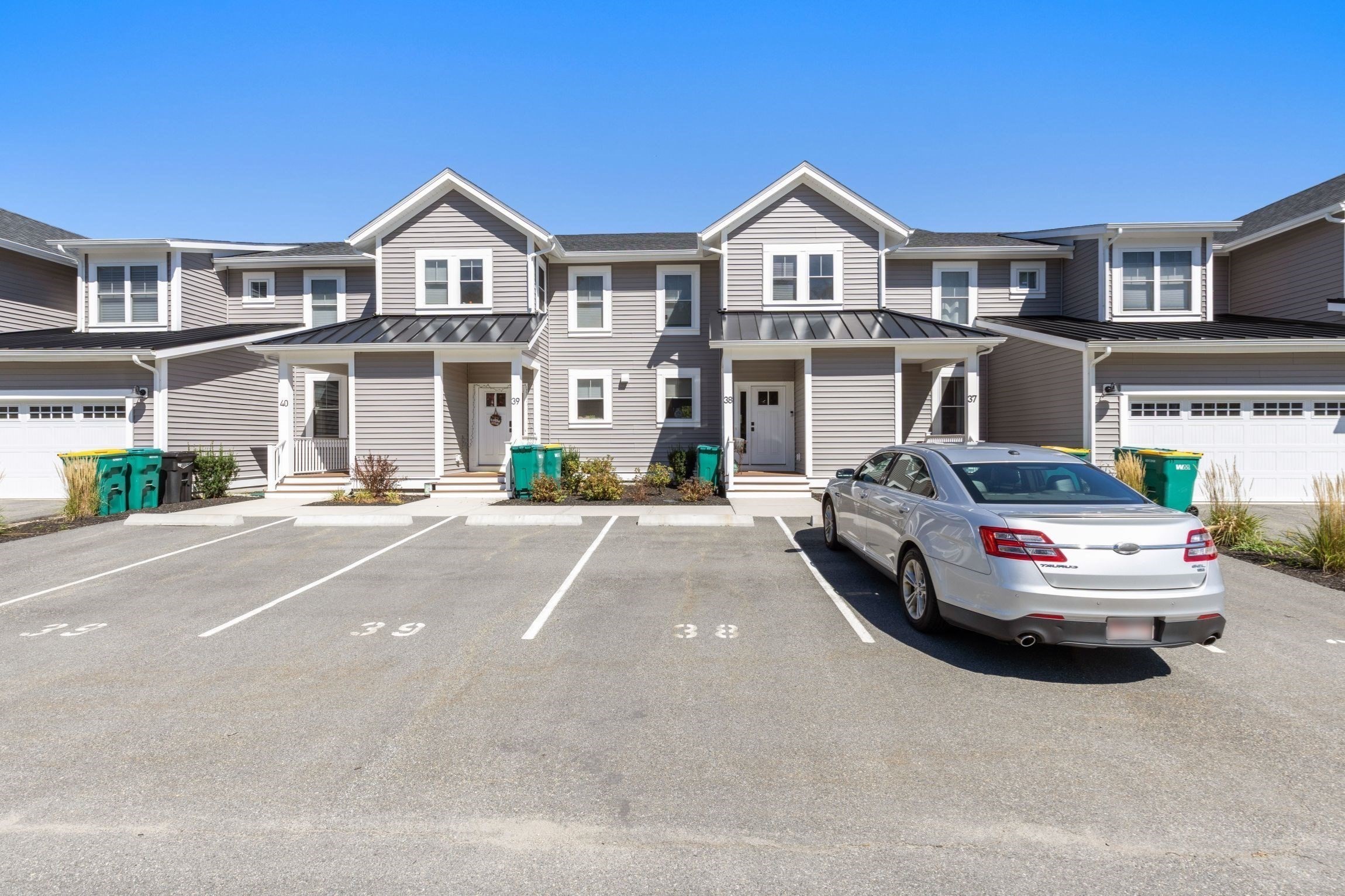 7 E Dexter Ave # 38 Property Photo 39