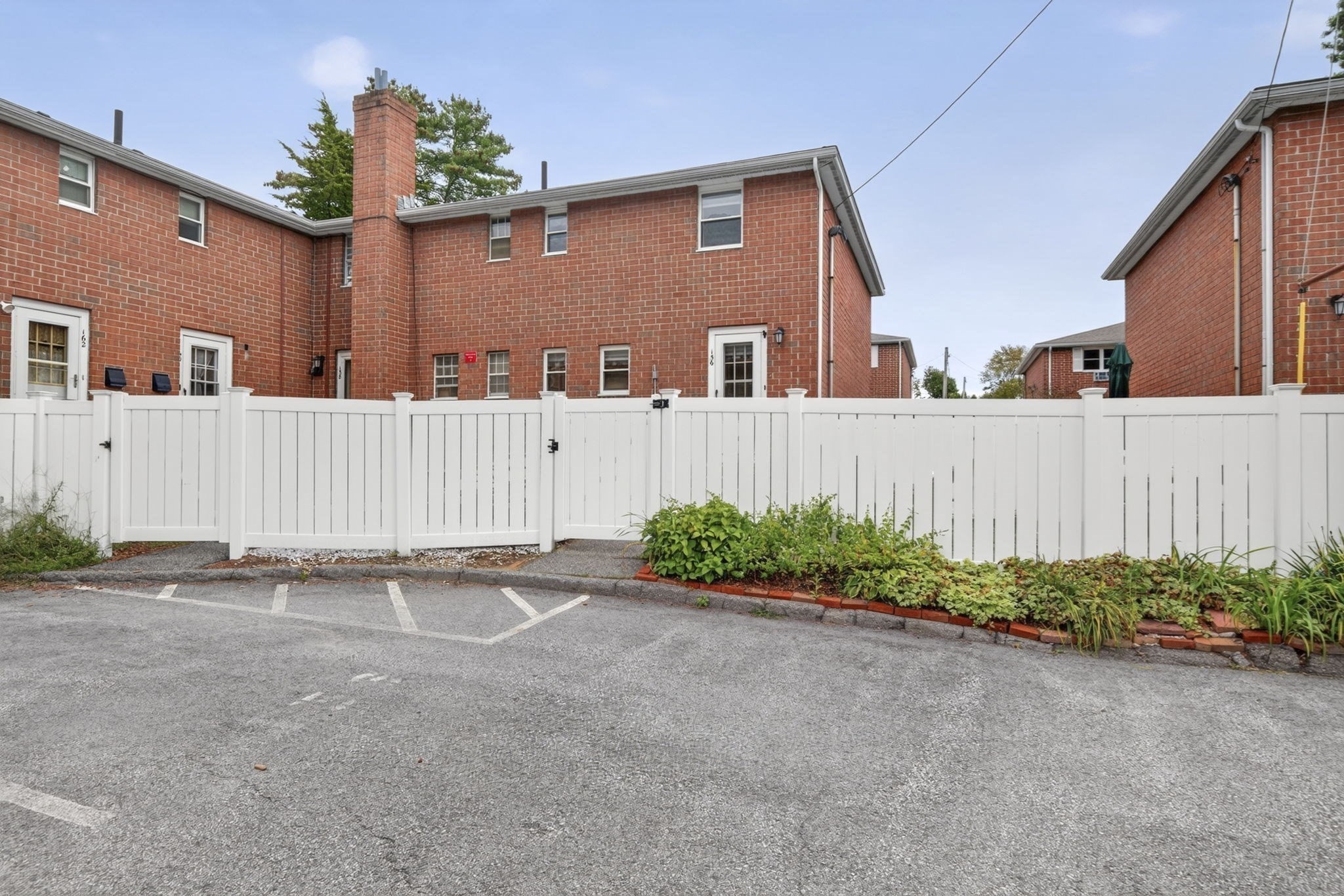 156 Kingston St # 156 Property Photo 32