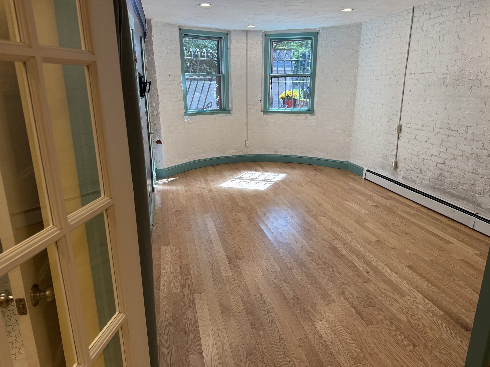 1795 Beacon Street # 1a Property Photo 23