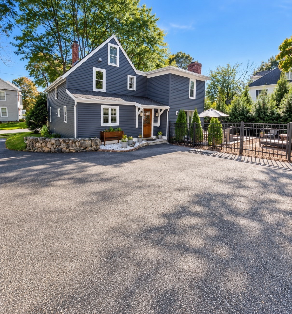 54 Whitehall Rd Property Photo 2
