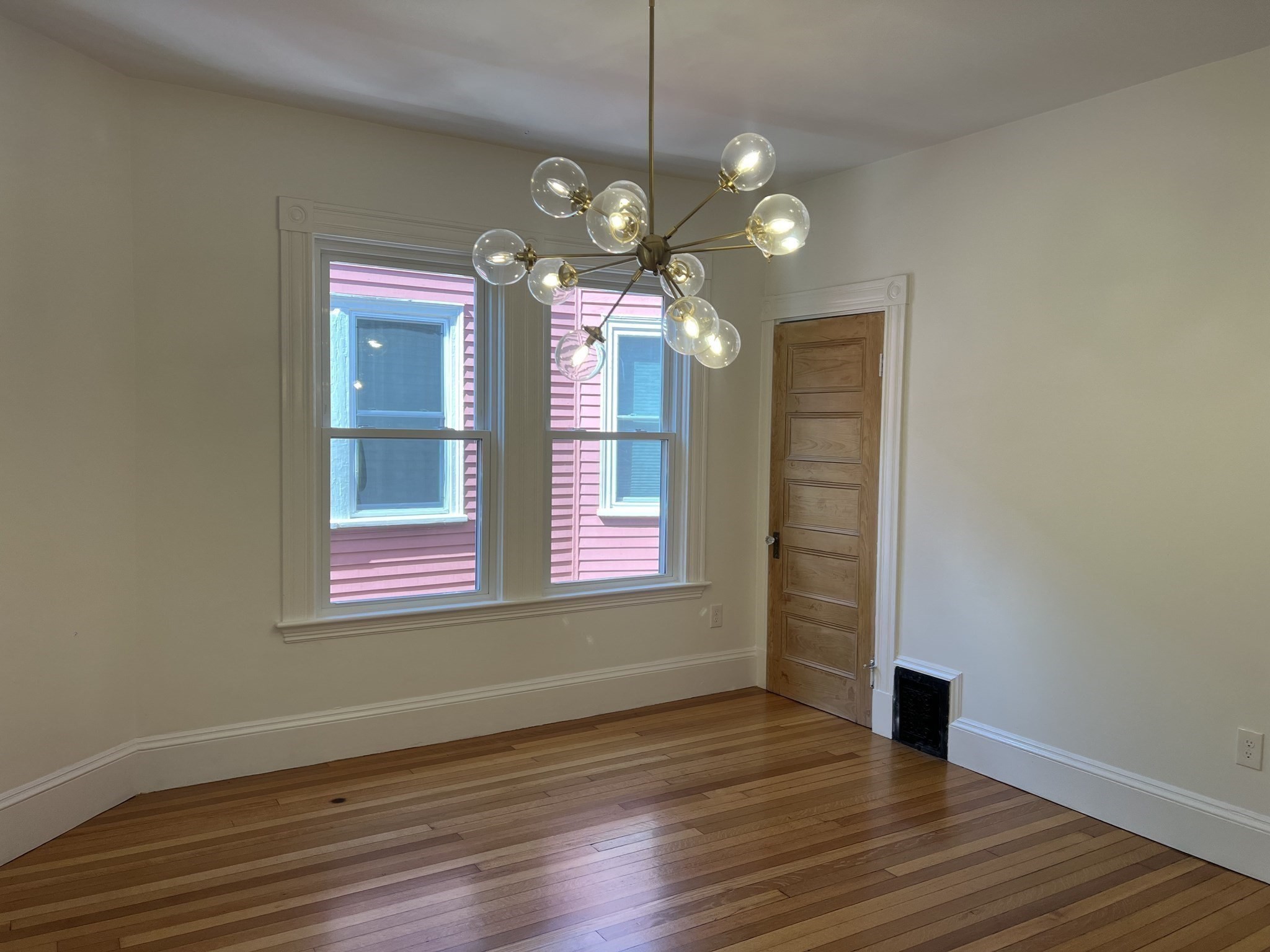 1657 Cambridge St # 3 Property Photo 8