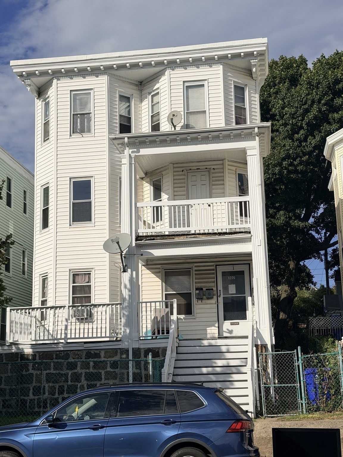 302 Washington St # 2 Property Photo 1