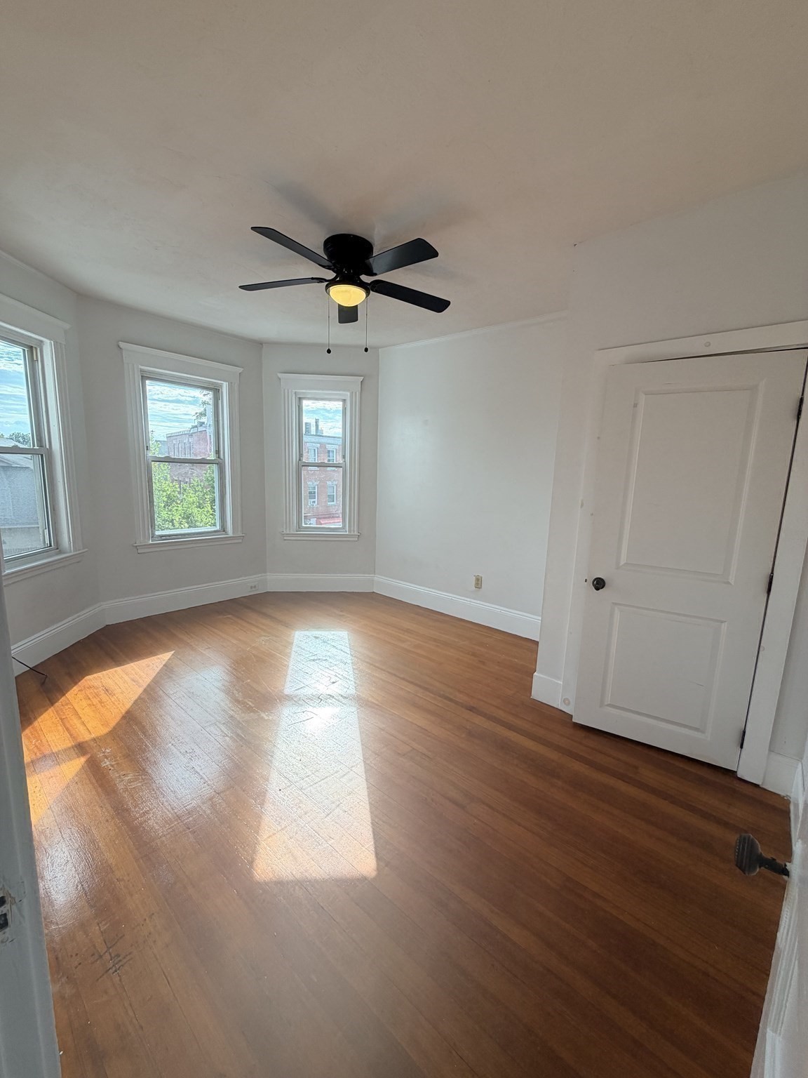 302 Washington St # 2 Property Photo 18